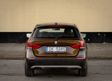BMW X1