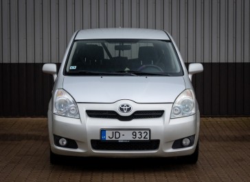 Toyota Corolla Verso