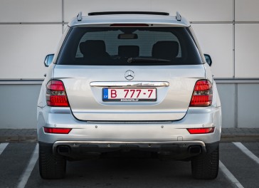 Mercedes-Benz ML350