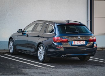 BMW 525