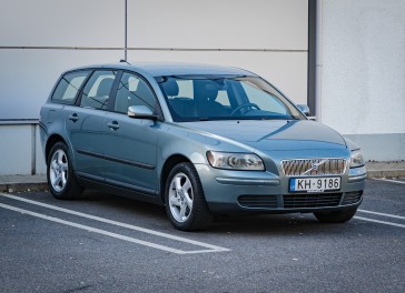 Volvo V50
