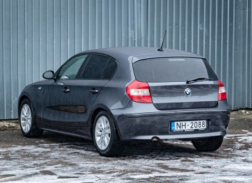 BMW 120