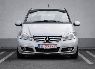 Mercedes-Benz A180