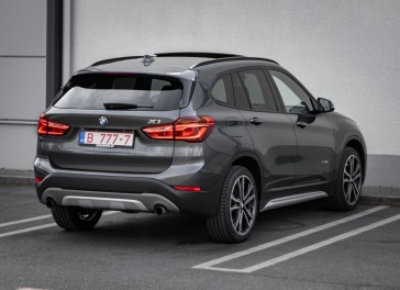 BMW X1
