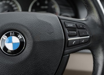 BMW 525