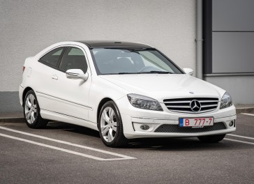 Mercedes-Benz C180