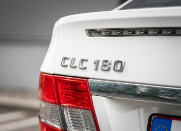 Mercedes-Benz C180