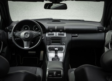 Mercedes-Benz C180