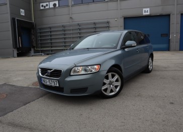 Volvo V50