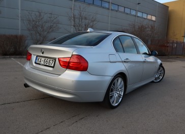 BMW 325