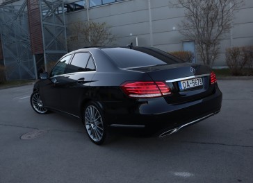 Mercedes-Benz E250