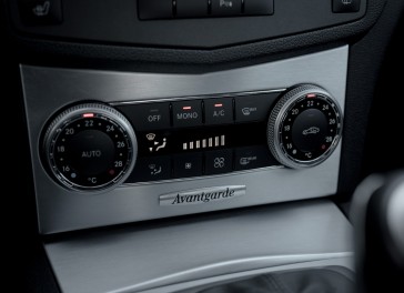 Mercedes-Benz C250