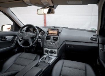 Mercedes-Benz C250