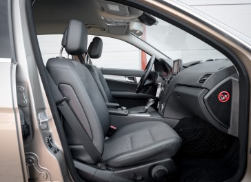 Mercedes-Benz C250